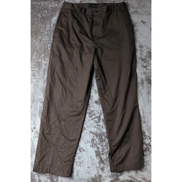 Izod Other - IZOD Pants Men's 34x32 Brown Flat Front Casual Dress Slacks